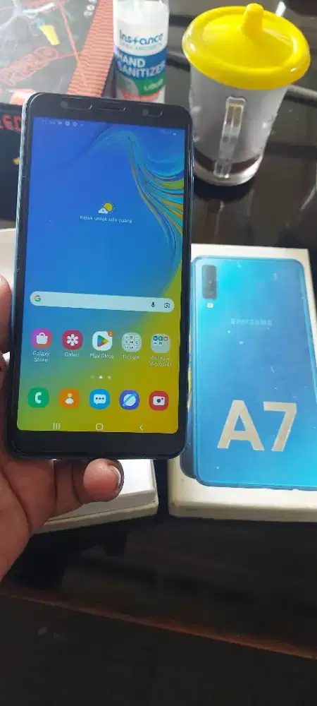 Hp samsung A7 2018 4/64 normal ( Dus + Unit HP )