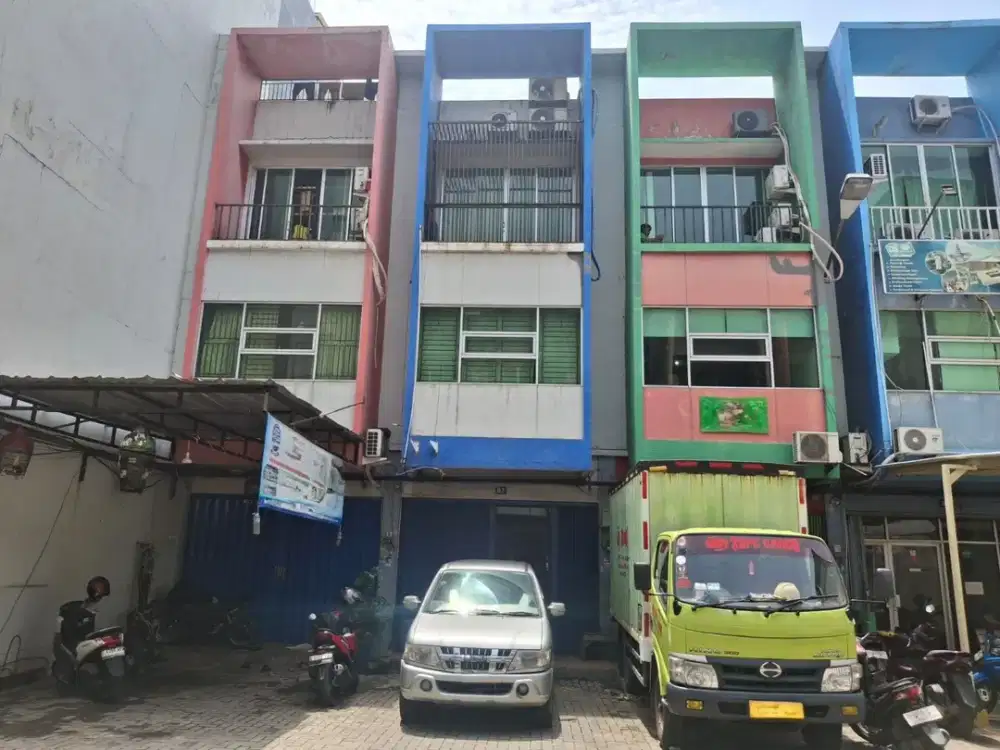 MURAH! Ruko Strategis 3 Lantai SHM di Kalideres Jakarta Barat – Cocok Usaha & Investasi