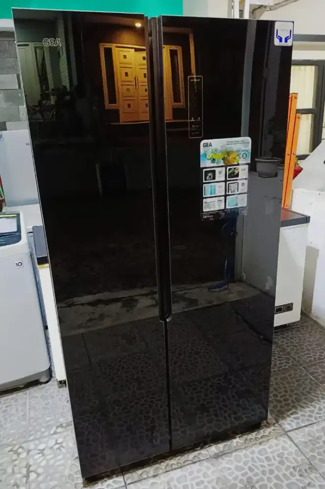 Side by side GEA pemakaian 1bulan tidk ada kondisi seperti baru, grnsi