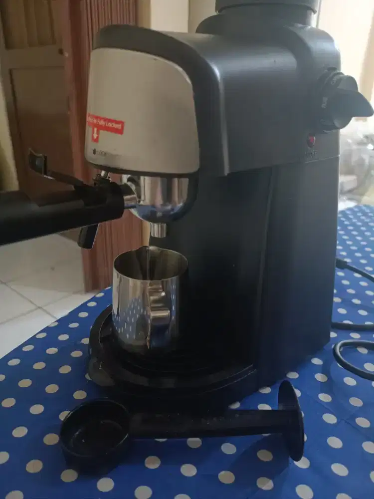 Jual murah mesin espreso kopi kondisi baik