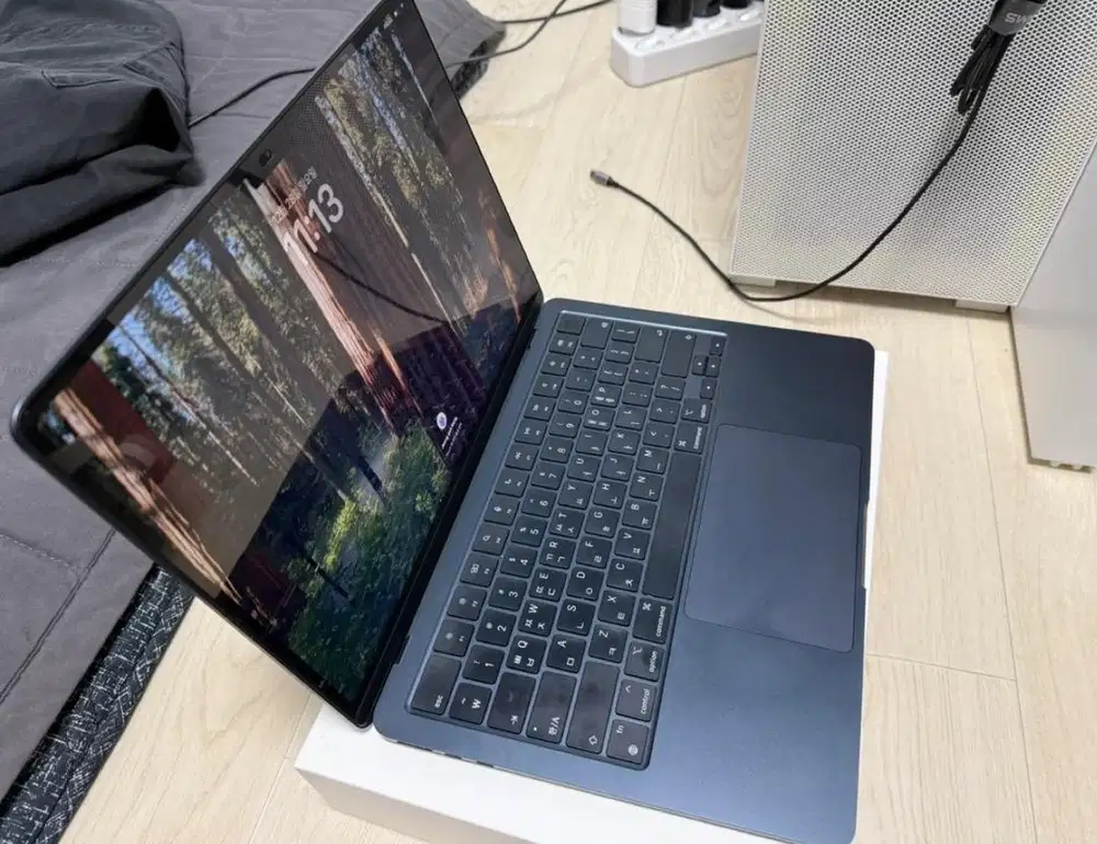 Macbook Air M3 256 GB Midnight