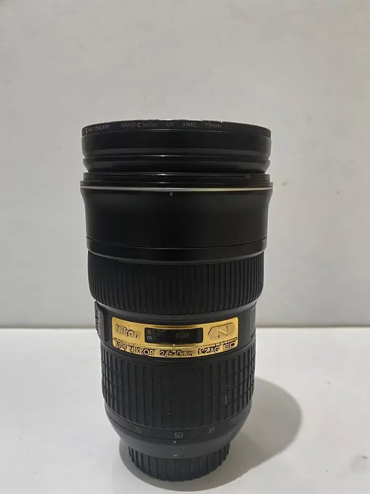 Lensa Nikon 24-70mm F2.8