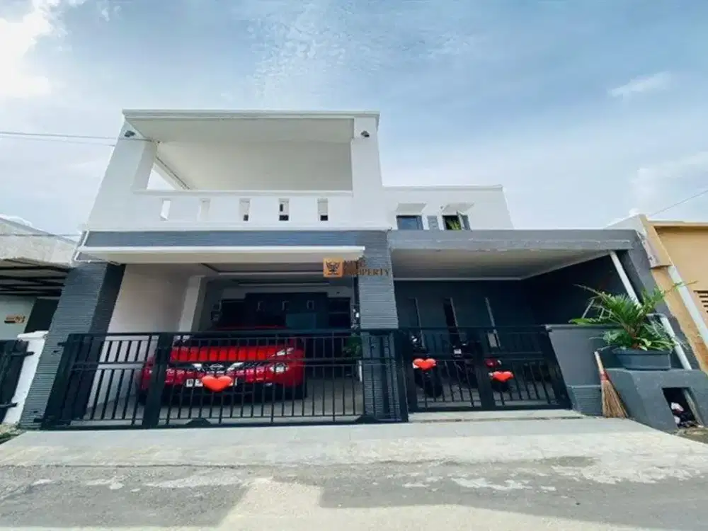 Rumah 2,5 Lantai Desain Modern Minimalis Tropis Cluster Catalina | Belakang Carstensz Mall