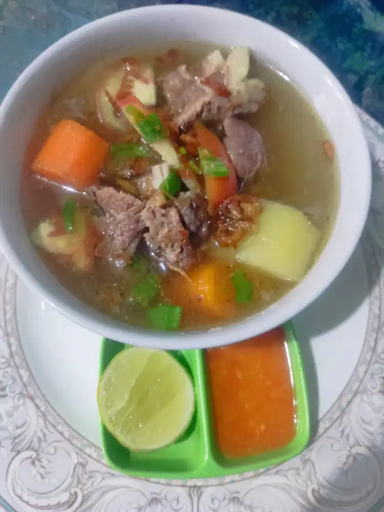 Menerima jasa memasak katering..masakan jawa..ada sop iga rawon dll