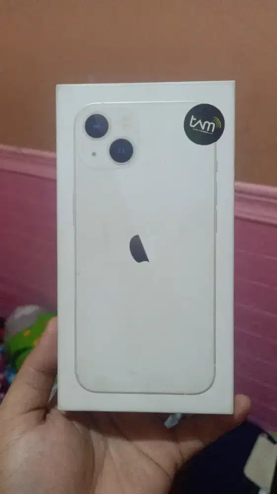 Jual HP iPhone 13 warna putih