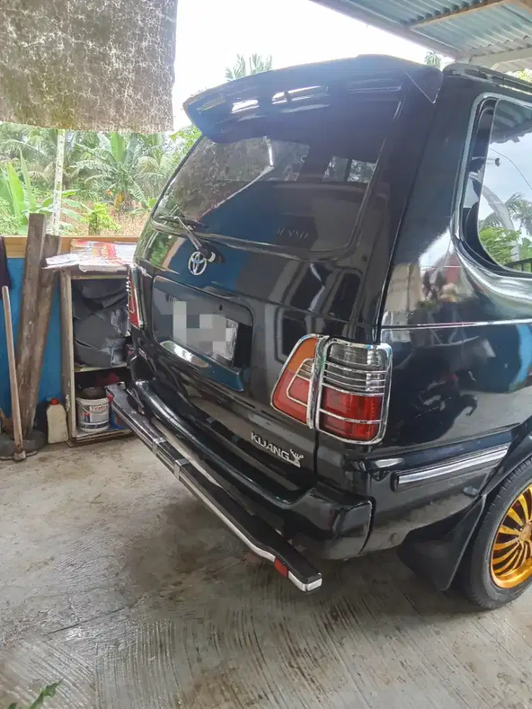 Toyota kijang Kapsul SGX 97