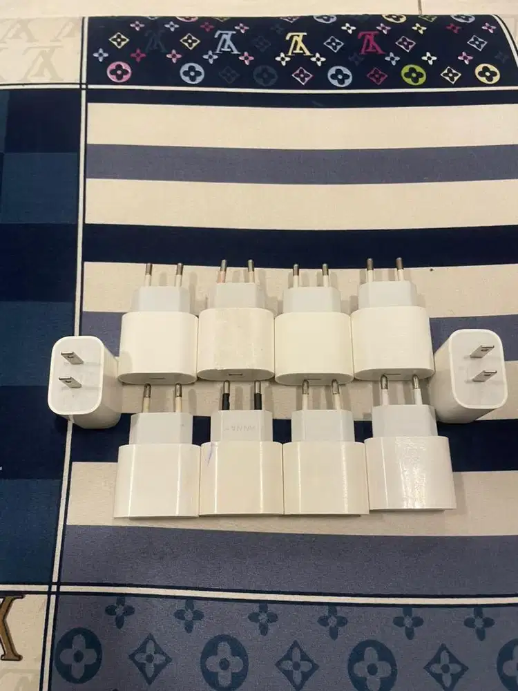 Adaptor charger/casan ip/ipad ori no kw