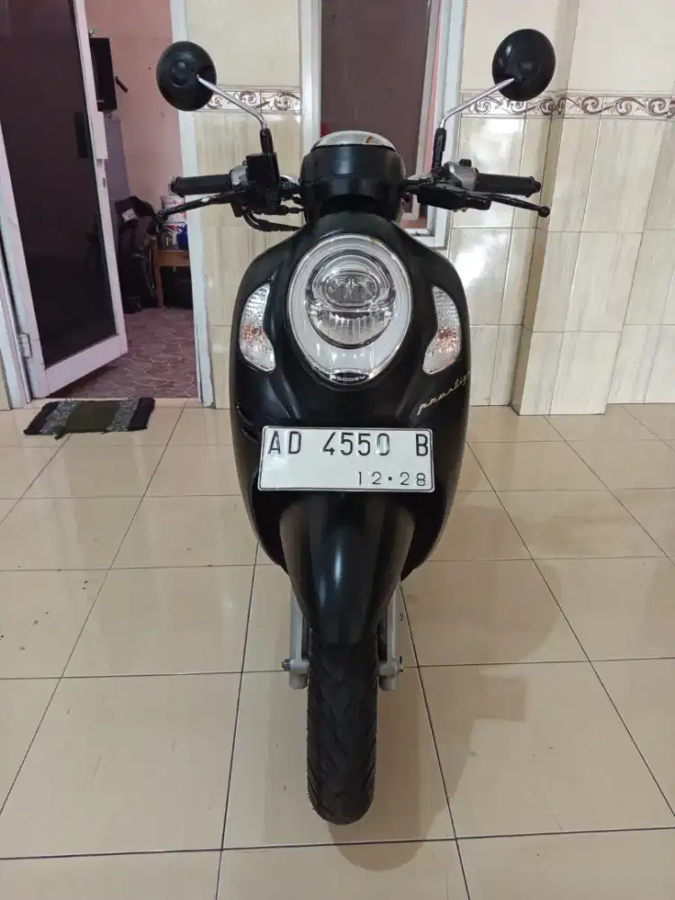 Scoopy prestige istimewa