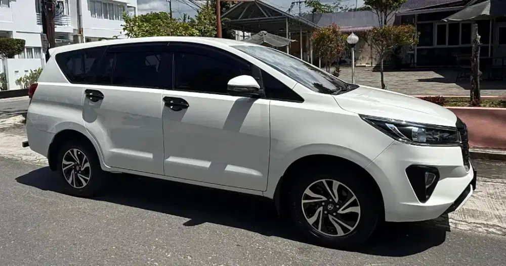 Innova Reborn 2.4 G AT diesel 2024