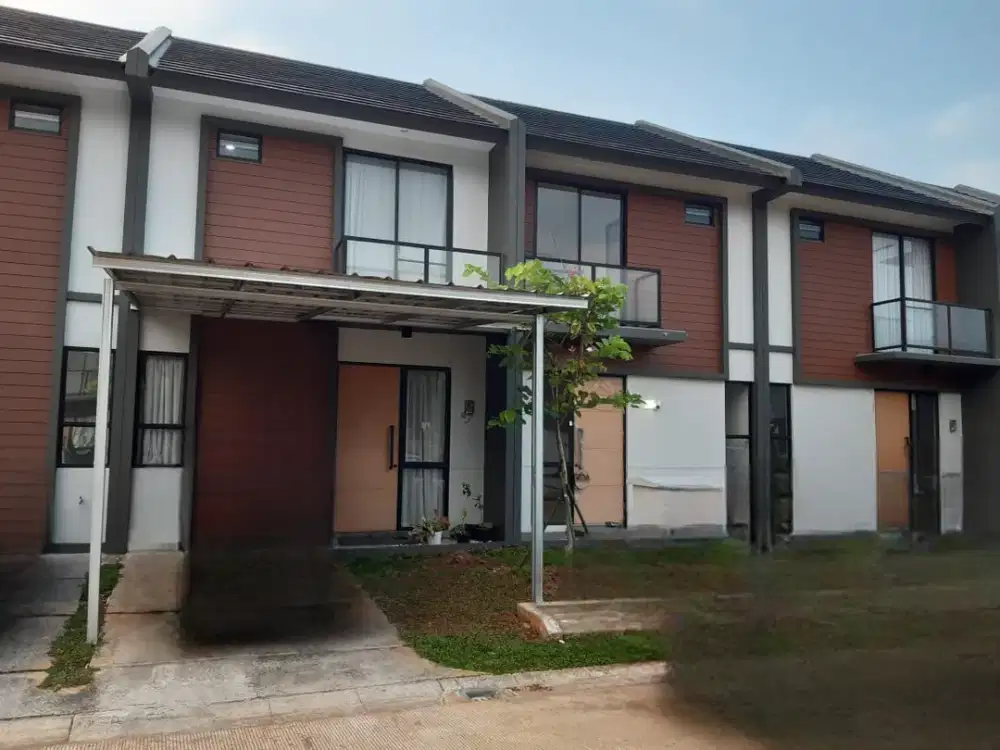 Di Jual cepat Rumah di Cluster Cendana Peak Bulevard Perumahan Lippo Karawaci, Tangerang