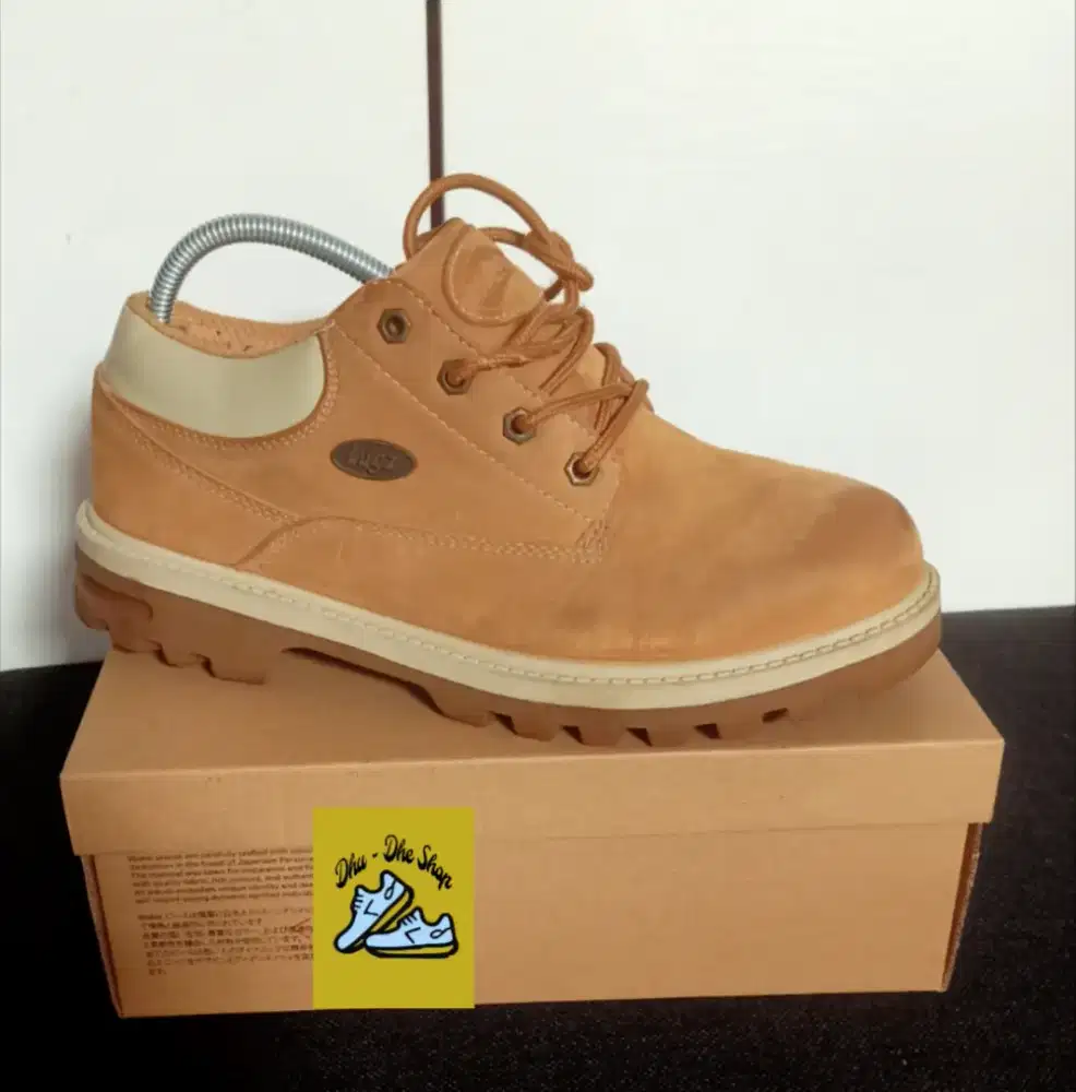 Sepatu LUGZ size 42 ( prelove ) mewah