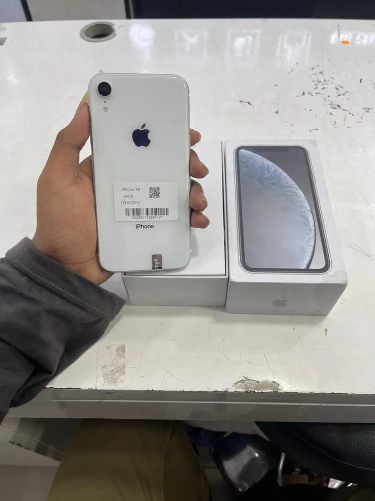 iphone xr 64 inter wifi only