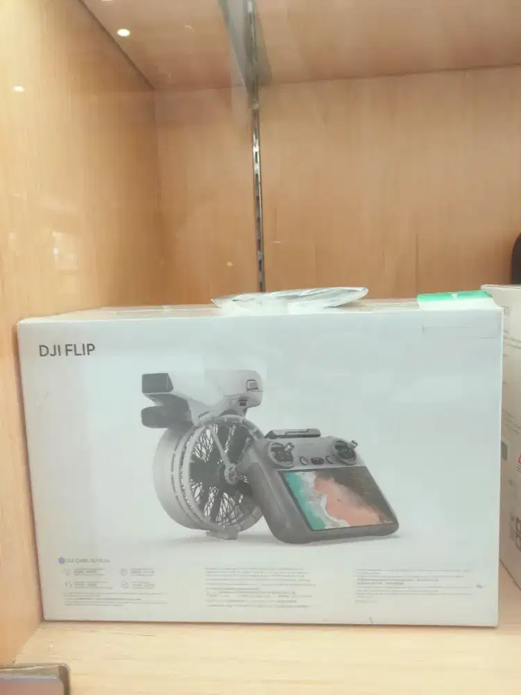 DJI FLIP ALL-in-One Vlog Camera Drone