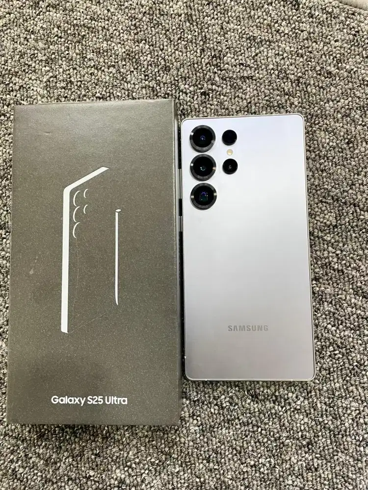 Samsung S25 ultra 12/256 super mulus garansi oktober 2025
