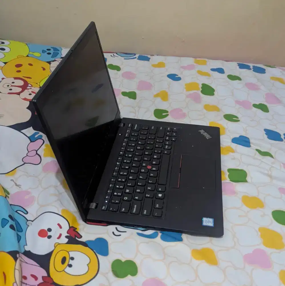 Lenovo Thinkpad X390 i5 Gen 8th vPro ram 16gb ssd 256
