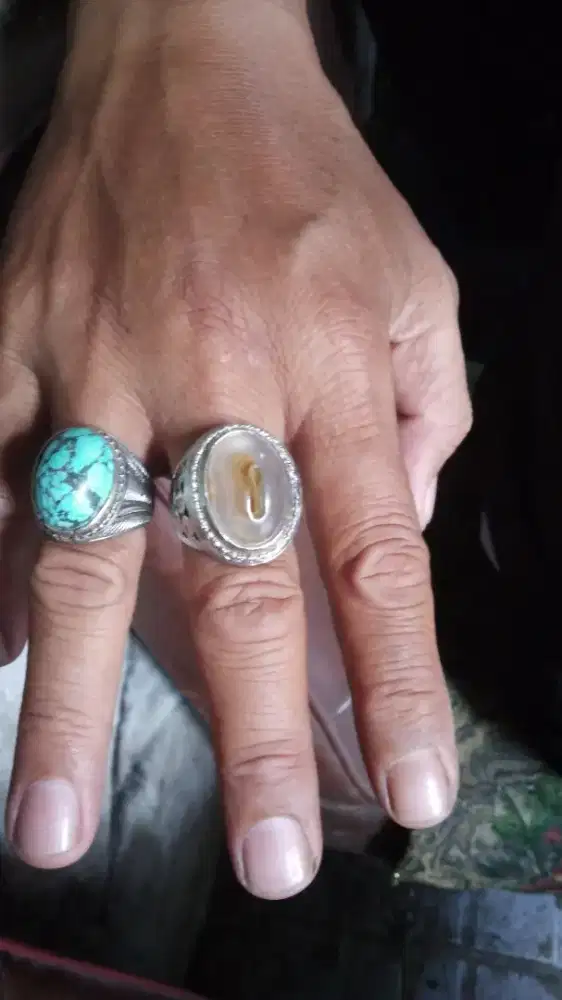 Batu pirus mesir dan combong