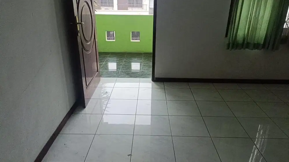 Dijual Cepat Rumah 2lantai di Rafflesh Hills Cibubur dekat Mall & Tol