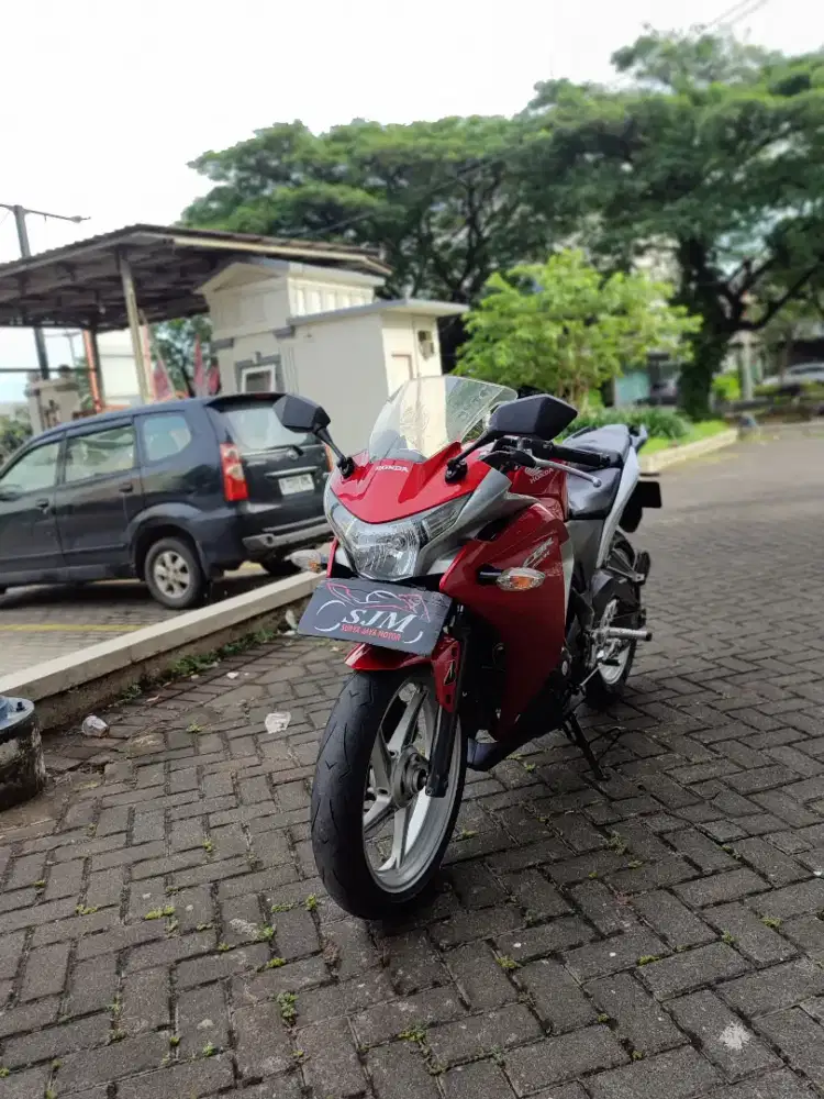 HONDA CBR 250 CBU 2012 SIAP GASSS