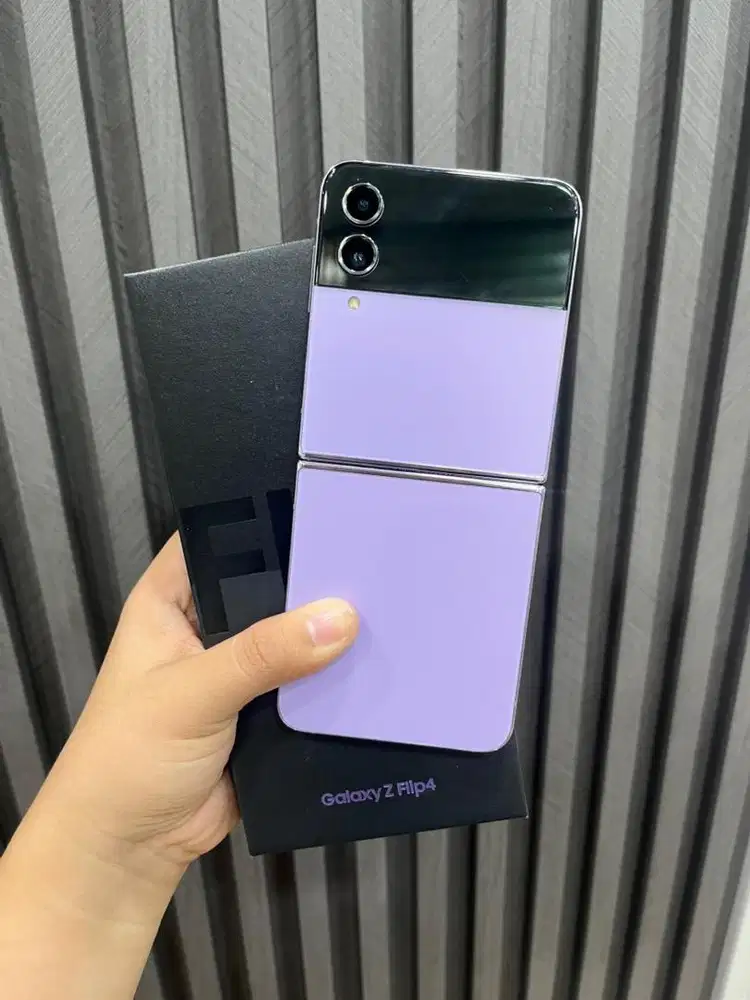 Samsung Galaxy Z Flip 4 8/256Gb