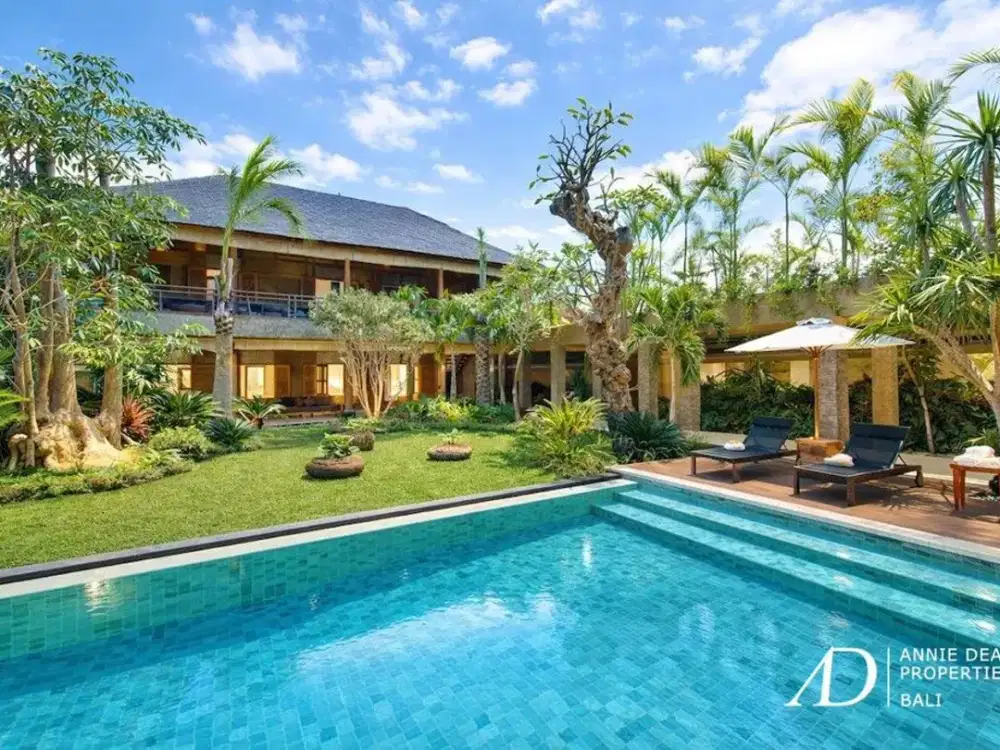 FREEHOLD | LUXURY 6-BEDROOM ESTATE IN PRIME OBEROI, SEMINYAK