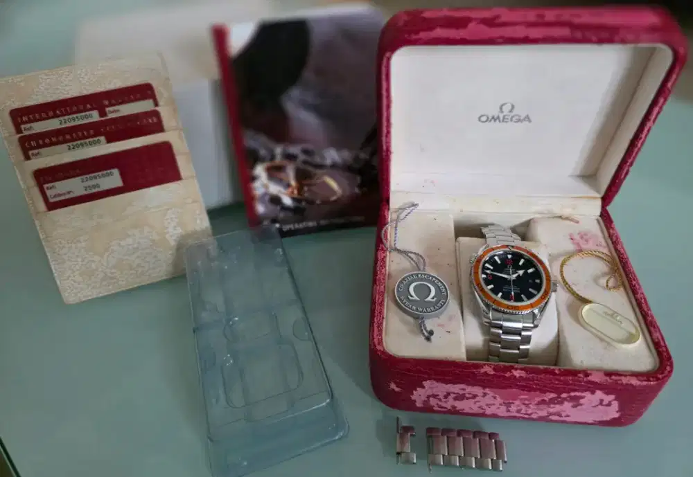 Omega Seamaster Planet Ocean 2209.50.00