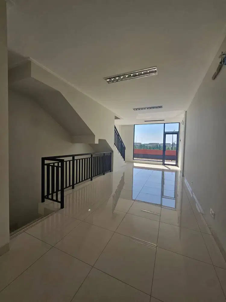 Disewakan Ruko Baru di Summarecon Bandung Siap Pakai