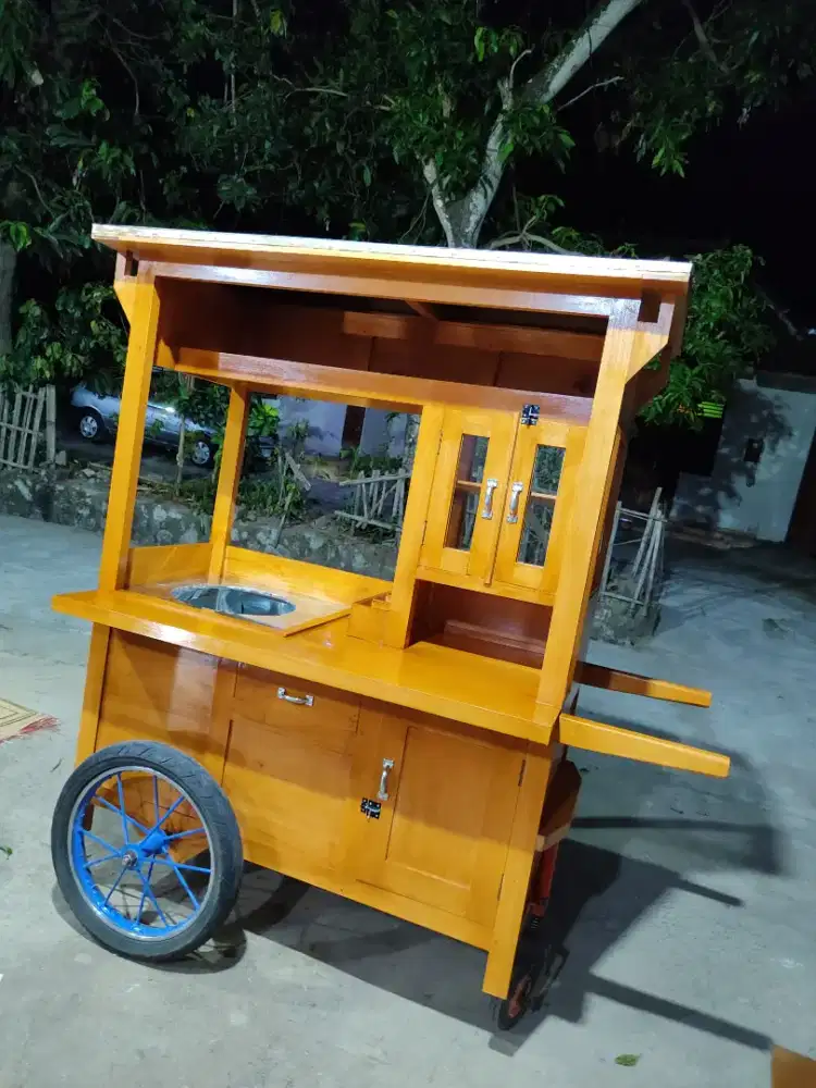 Jual Gerobak Angkringan,Bakso,Mie Ayam,Bubur,Roti BakardlL.