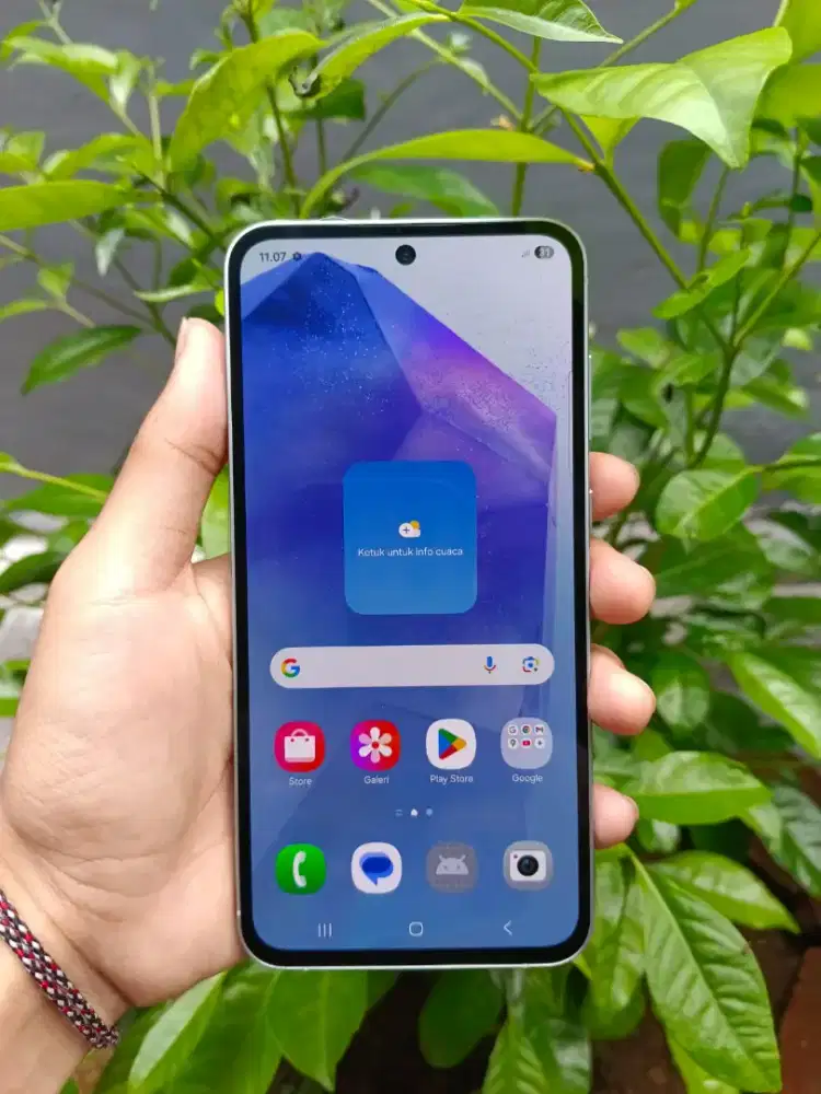 Samsung A55 5G white like new