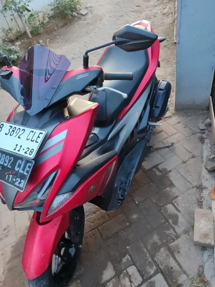 Aerox 2018 merah dijual surat lengkap