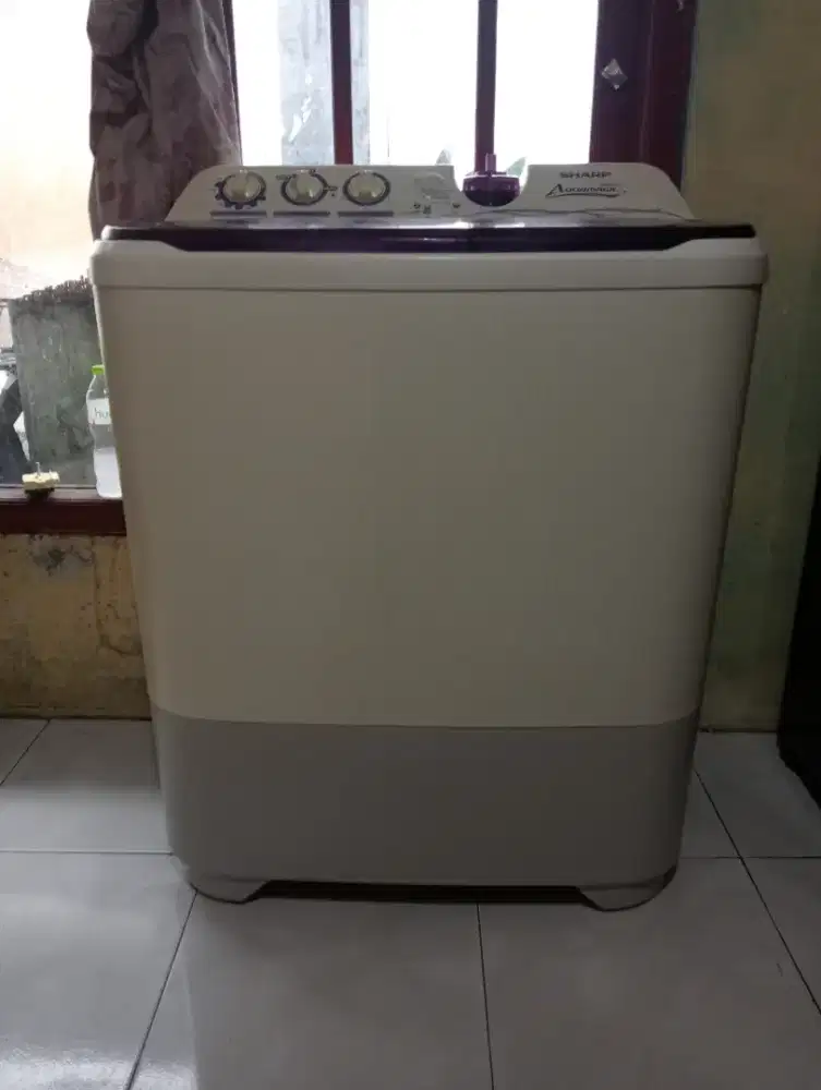 Mesin cuci Sharp 9,5 kg masih orisinil pabrik