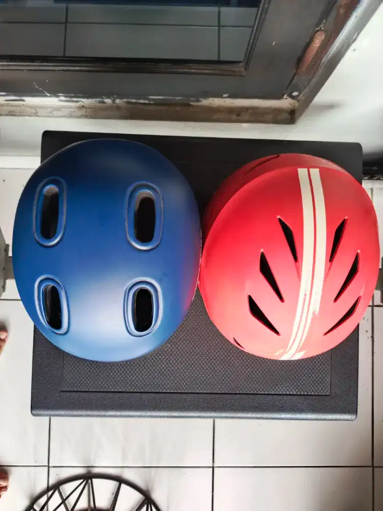 [PAKET HEMAT] 2 Helm Sepeda Rockbros WT-09 & MXL SK-12 - Mulus Pol!