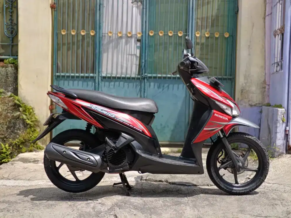 Vario tahun 2011 pajak baru isi/tt boleh gan cash lebih bagus