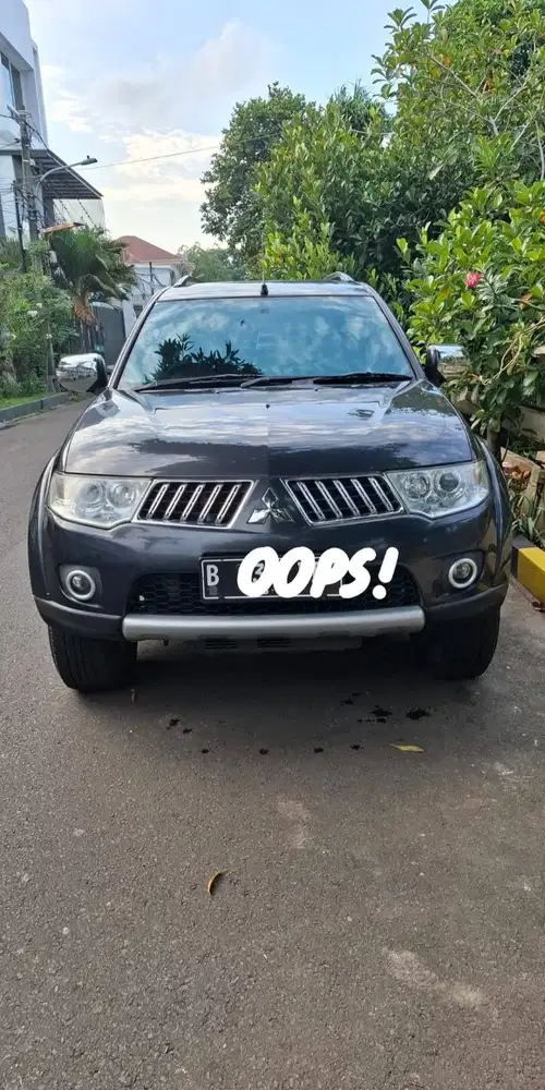 MITSUBISHI PAJERO EXCEED (2012)