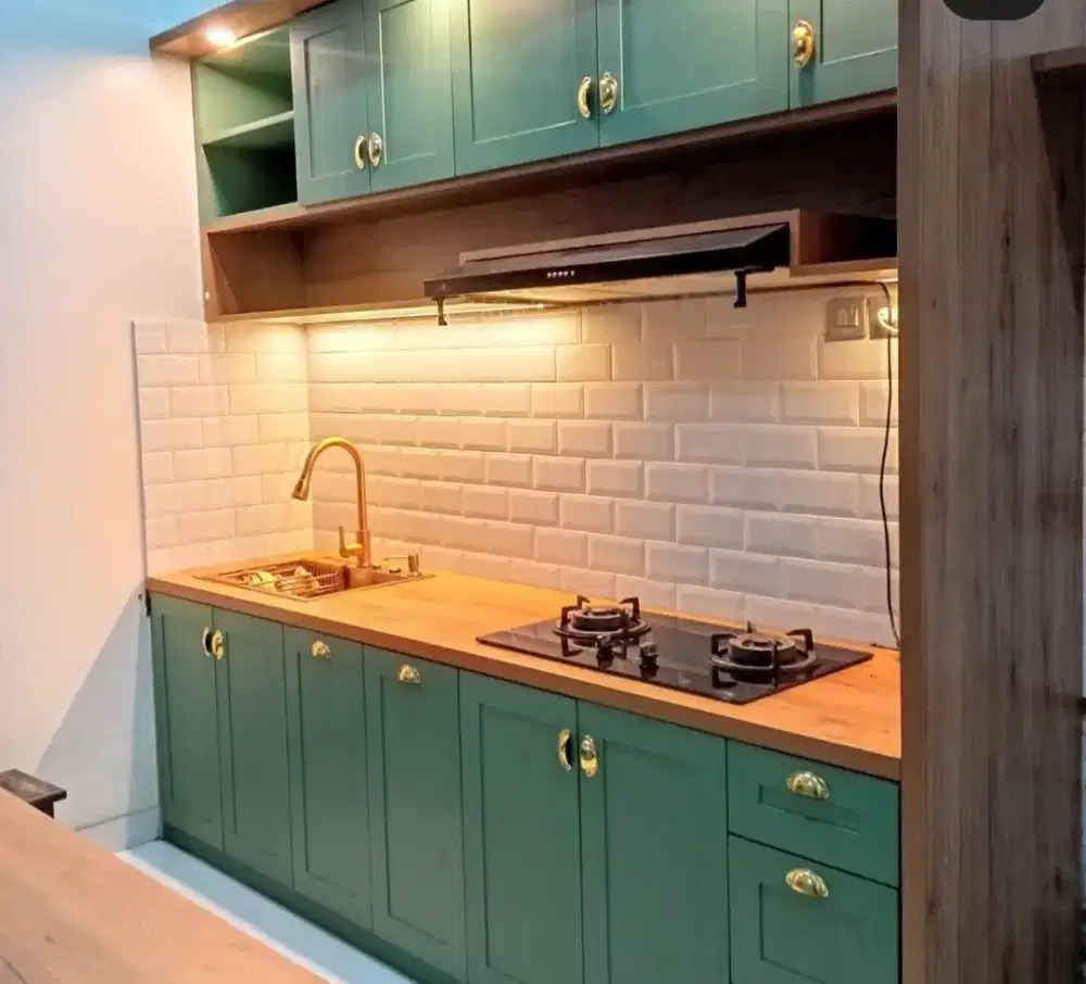 Kitchenset lemari bedset serta semua furnis custom murmer freedesain