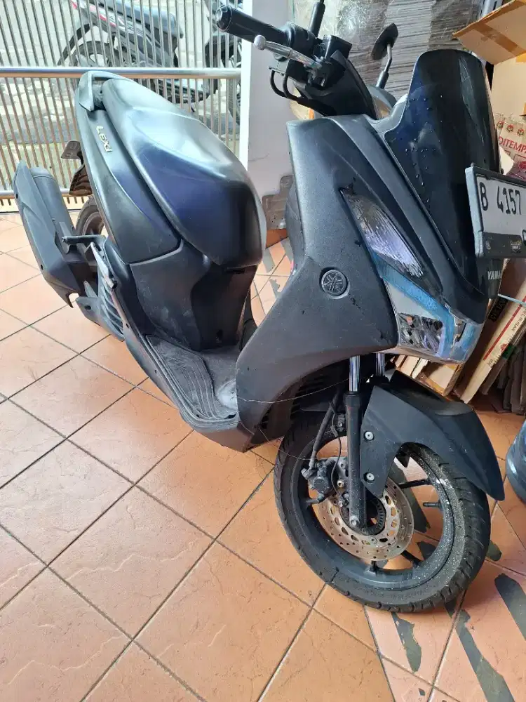 Jual yamaha lexy Th2019 SURAT SURAT.LENGKAP PAJAK HIDUP