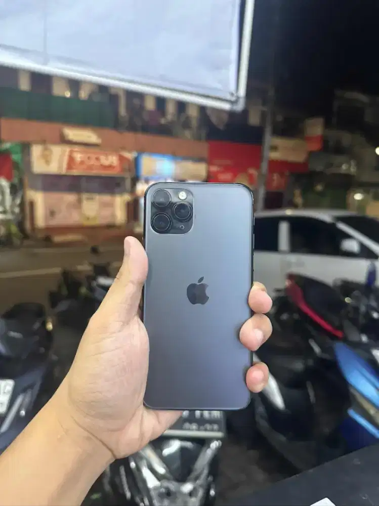 iPhone 11 PRO 512GB INTER NORMAL