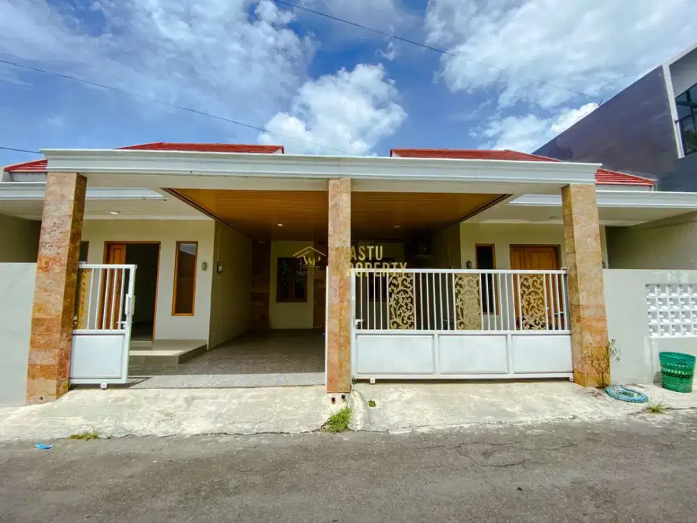 DIJUAL RUMAH SIAP HUNI 700 JUTAAN SHM BONUS KITCHEN SET DI DONGKELSARI NGEMPLAK SLEMAN DEKAT KAMPUS UII