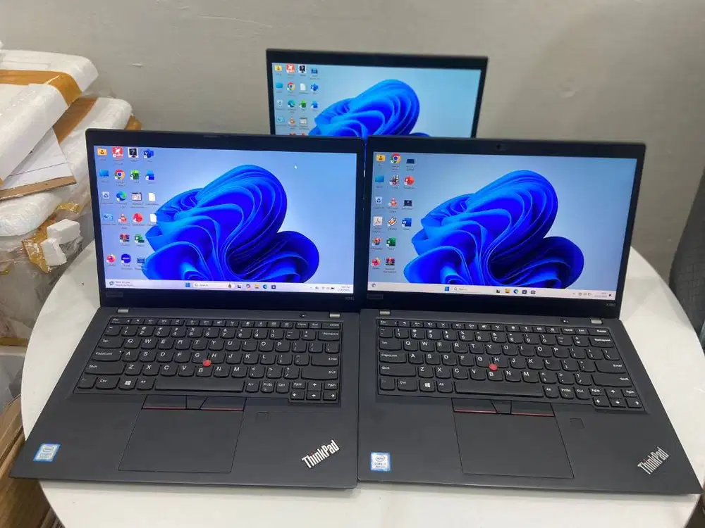 JUAL LAPTOP LENOVO THINKPAD X390 CORE i7 RAM 16GB SSD 256GB DL-EC