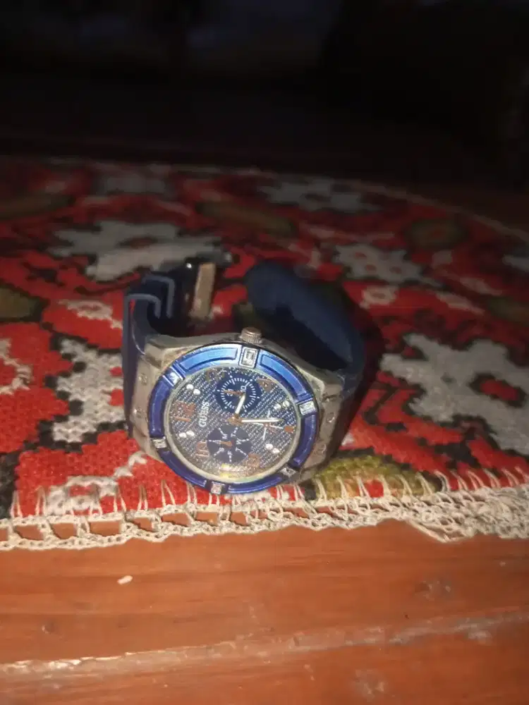 Jam tangan guess normal