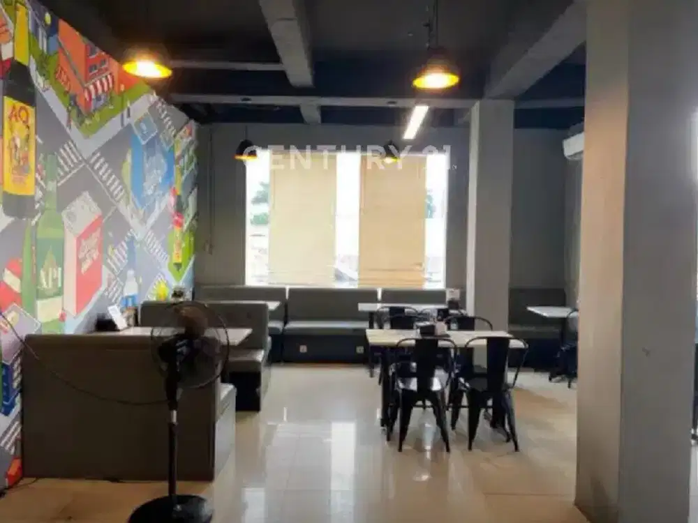 Area Komersil Pinggir Jalan Utama Kemanggisan Dekat Kampus Binus