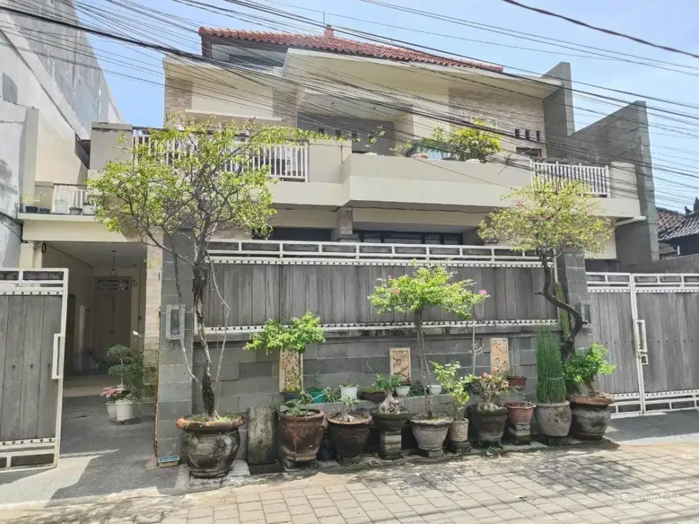 Rumah Gelogor Carik Pemogan Denpasar Selatan