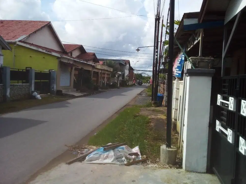 Di jual rumah letak strategis