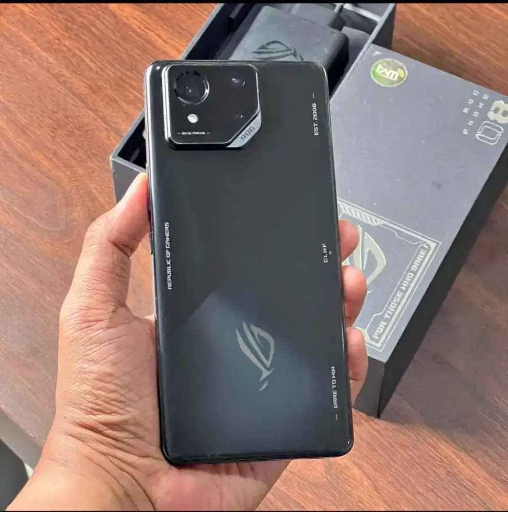 Asus ROG Phone 8