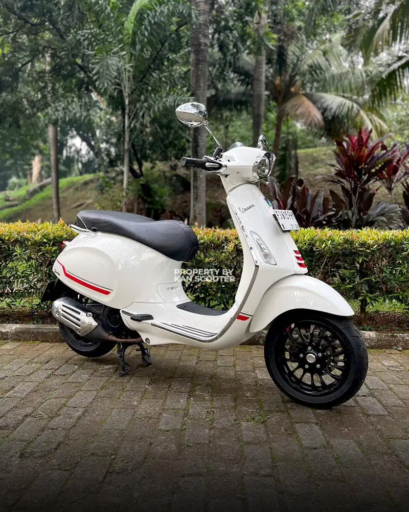 VESPA SPRINT S iGET ABS FACELIFT 2022 BERGARANSI