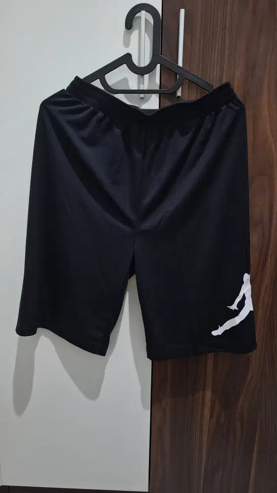 Air Jordan size XL - Celana Pendek / Short - Kids / Anak Original