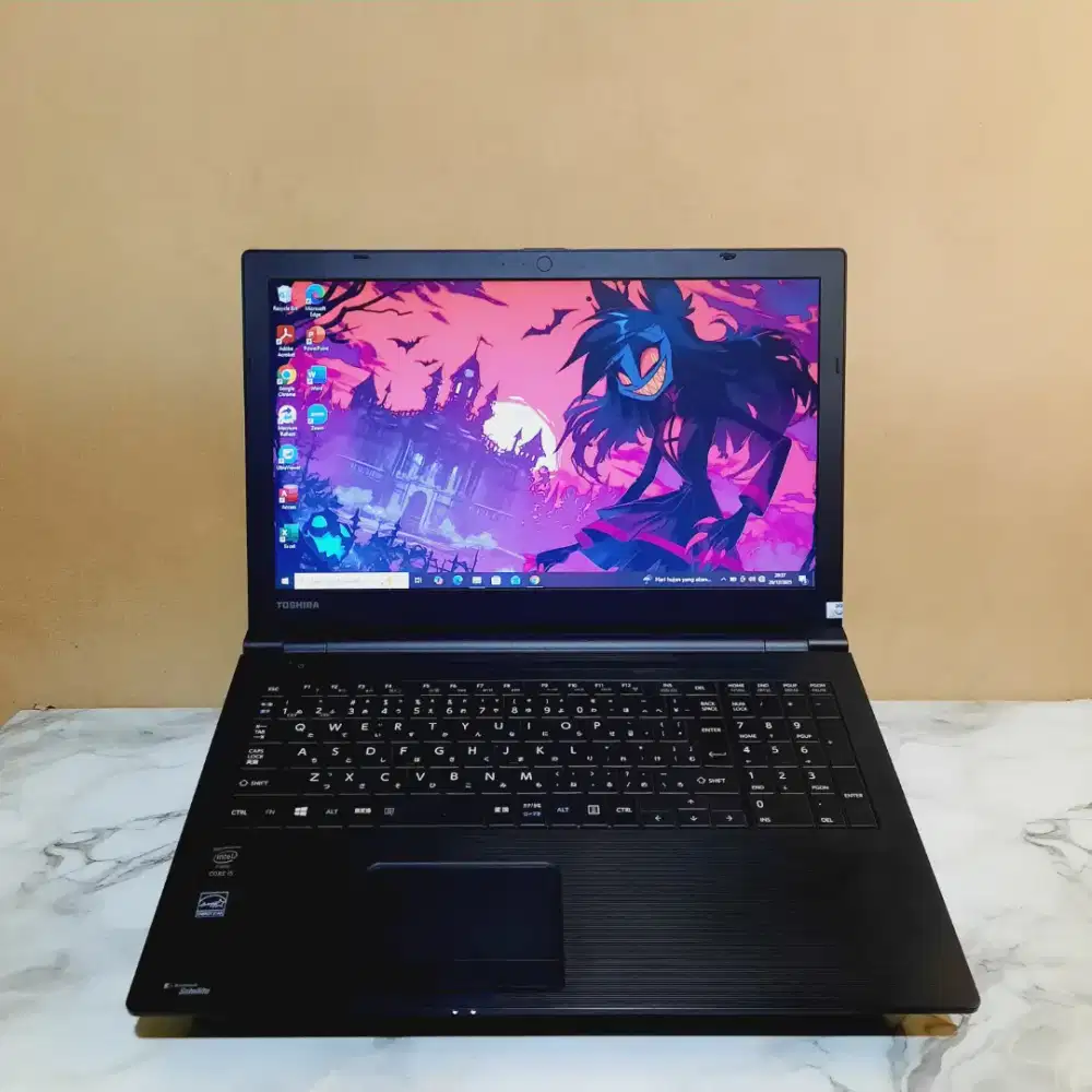 Laptop Toshiba Dynabook R Series Core i Five Siap Pakai Kondisi Normal