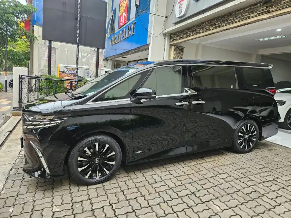 Toyota Alphard Hybrid 2024 Pembelian 2025 Istimewa Seperti Baru