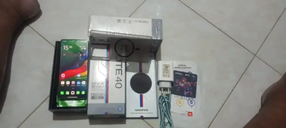 Jual infinik not 40 BMW ram 8/256