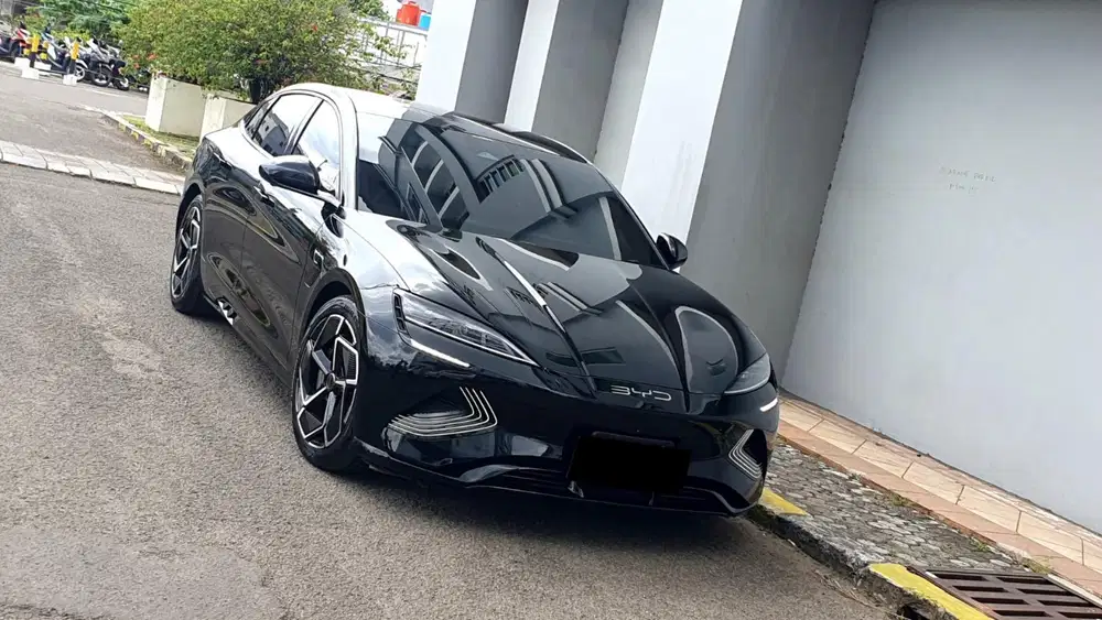 Km11rb byd seal performance awd 2024 hitam pajak panjang