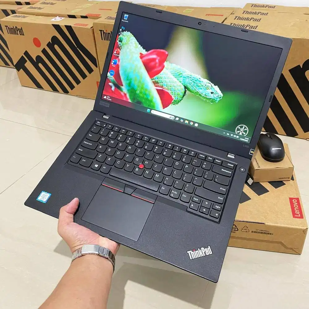 Thinkpad L490 Core i5-8365U (1920 x 1080) Laptop Lenovo (LIKE A NEW!)